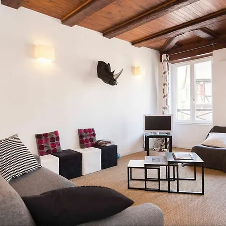Holiday home Petite Venise Grand Duplex Turenne Hyper Centre *